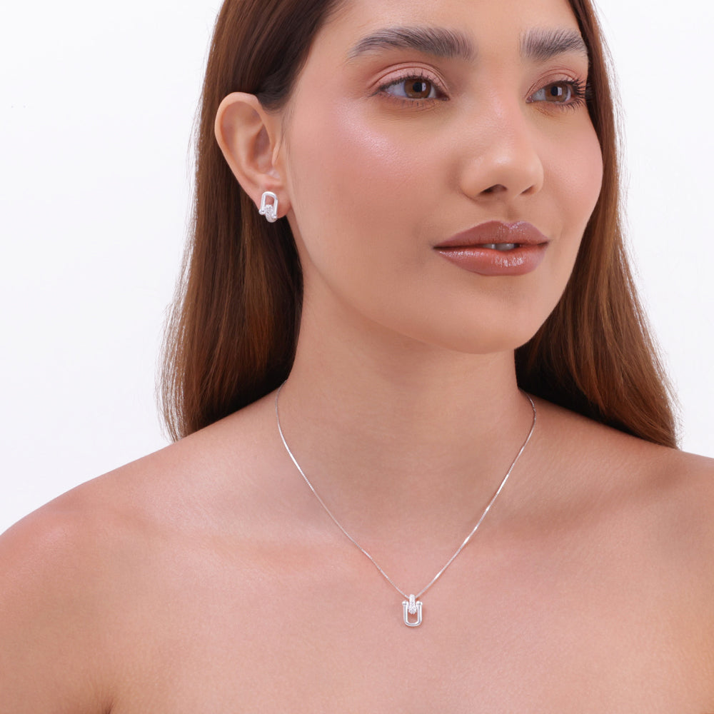 Le Collier Gisèle