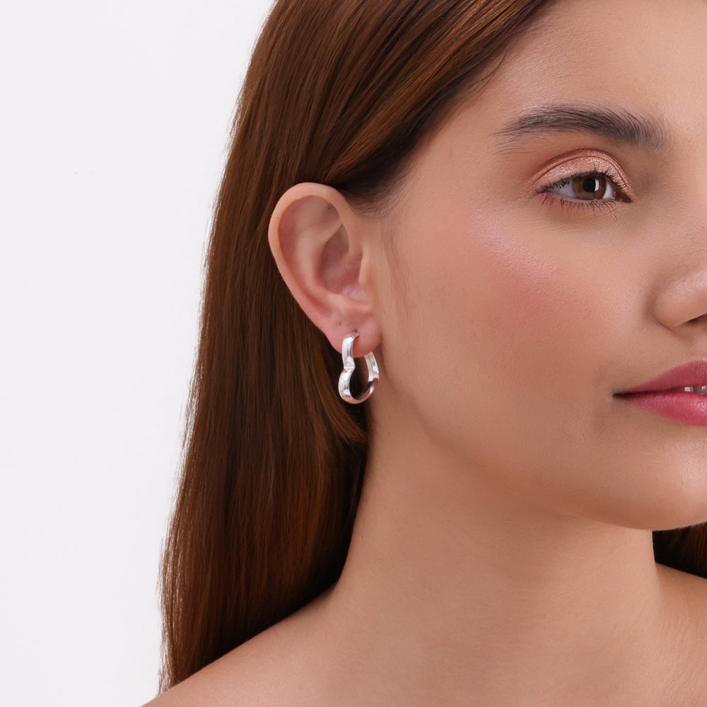 The Solid Heart Earrings